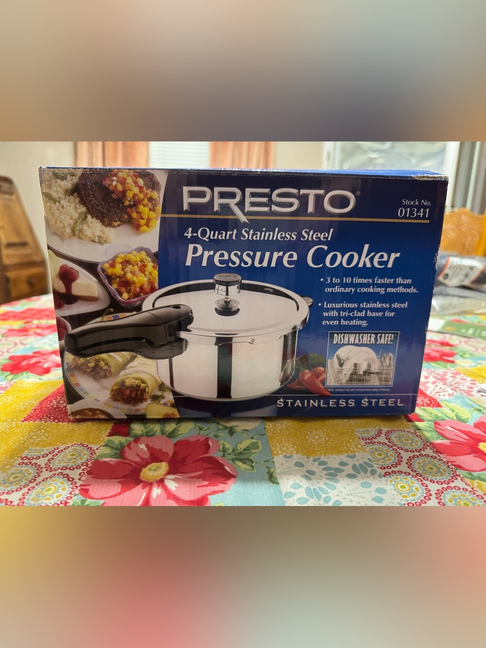 BNIB PRESTO Pressure Cooker 4qt SS
